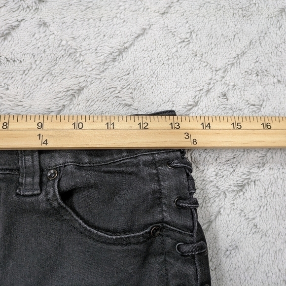 Free People Shorts Women's 26 Black Coated Lone Ranger Lace Sides Button Fly - Picture 5 of 10